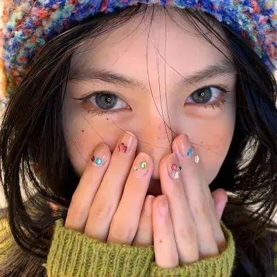 消逝于黑暗中